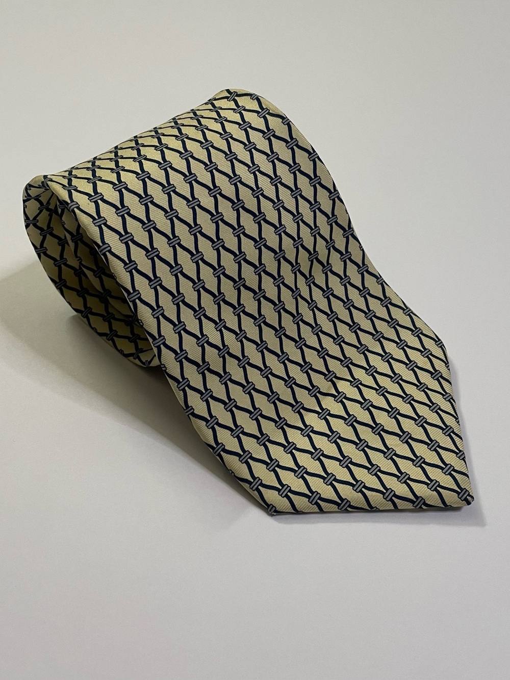 Bert Pulitzer Pale Yellow Chain Link Silk Tie